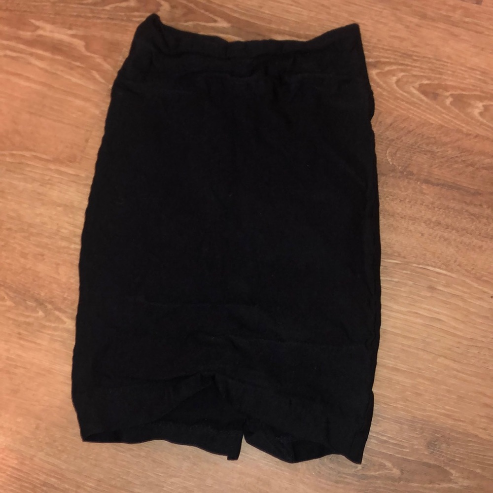 Black pencil skirt